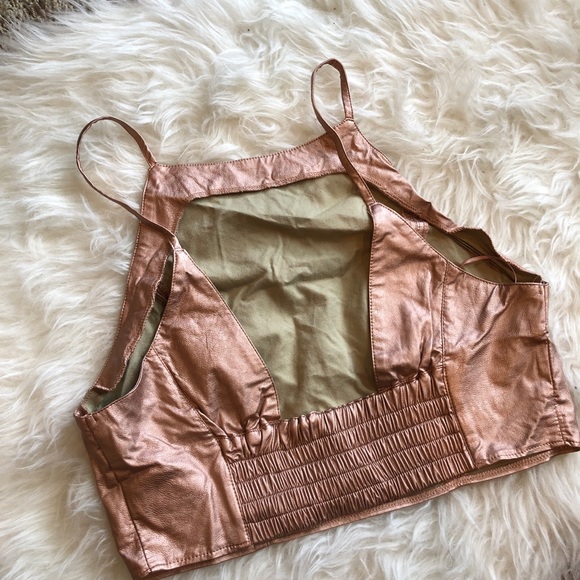 Rose Gold Crop Top - Picture 2 of 2